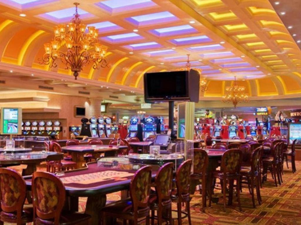 Suncoast Hotel And Casino Las Vegas Exterior photo