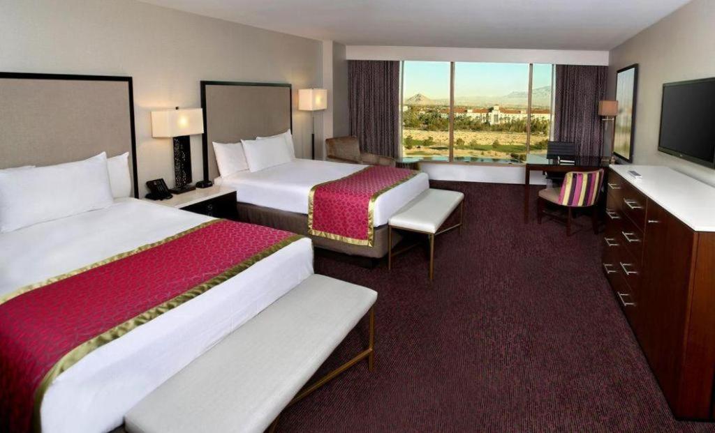 Suncoast Hotel And Casino Las Vegas Exterior photo