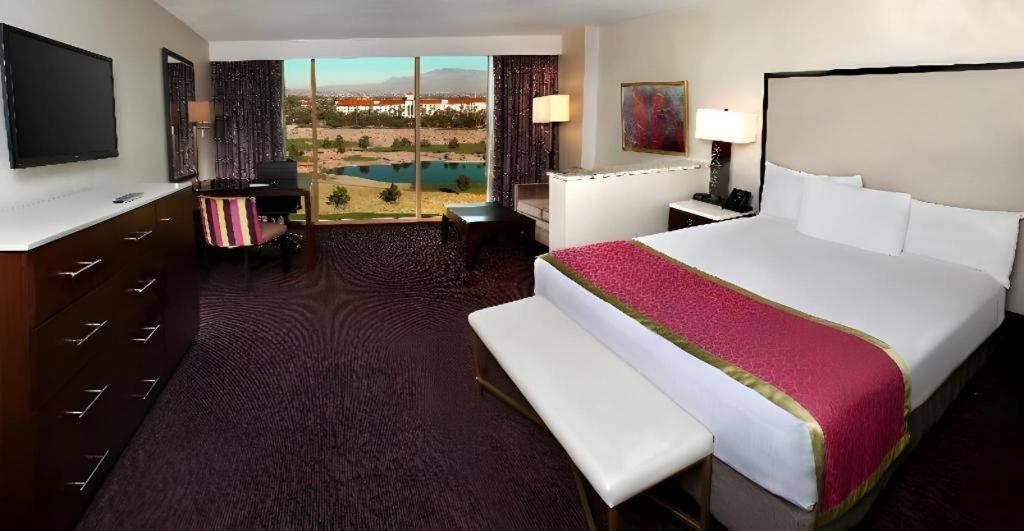 Suncoast Hotel And Casino Las Vegas Exterior photo
