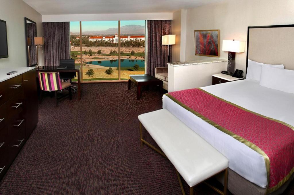 Suncoast Hotel And Casino Las Vegas Exterior photo