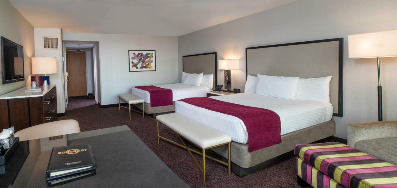 Suncoast Hotel And Casino Las Vegas Exterior photo